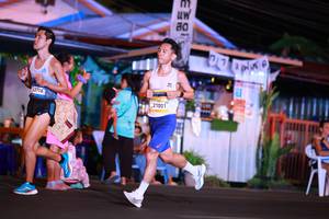 BIB: 3716, 21001, 190
                            <button type="button" onclick="openModal(22854115)" class="btn btn-primary btn-sm float-right btn-popup" data-toggle="modal" data-target=".modal-high-quality">
                        <i class="fas fa-shopping-cart"></i> Add to Cart
                    </button>
                                            <button type="button" onclick="isThisMe(22854115, true)" class="btn btn-success btn-sm float-right btn-popup btn-isme hidden" data-toggle="tooltip" data-placement="bottom" title="นี่คือรูปของคุณใช่ไหม คลิกที่นี่เพื่อเอาเข้าอัลบั้ม">
                        <i class="fas fa-plus"></i> Add to album
                    </button>
                    <button type="button" onclick="isThisMe(22854115, false)" class="btn btn-warning btn-sm float-right btn-popup btn-isnotme hidden">
                        <i class="fas fa-ban"></i> Remove from album
                    </button>